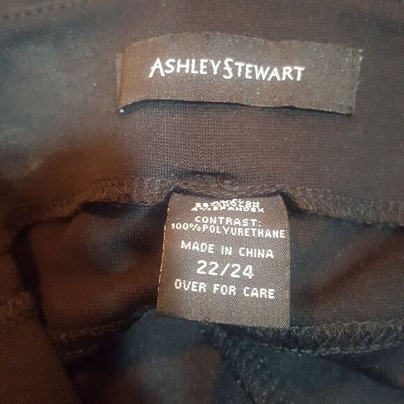 ASHLEY STEWART Black Jeggings - Size 22/24 - Picture 4 of 4